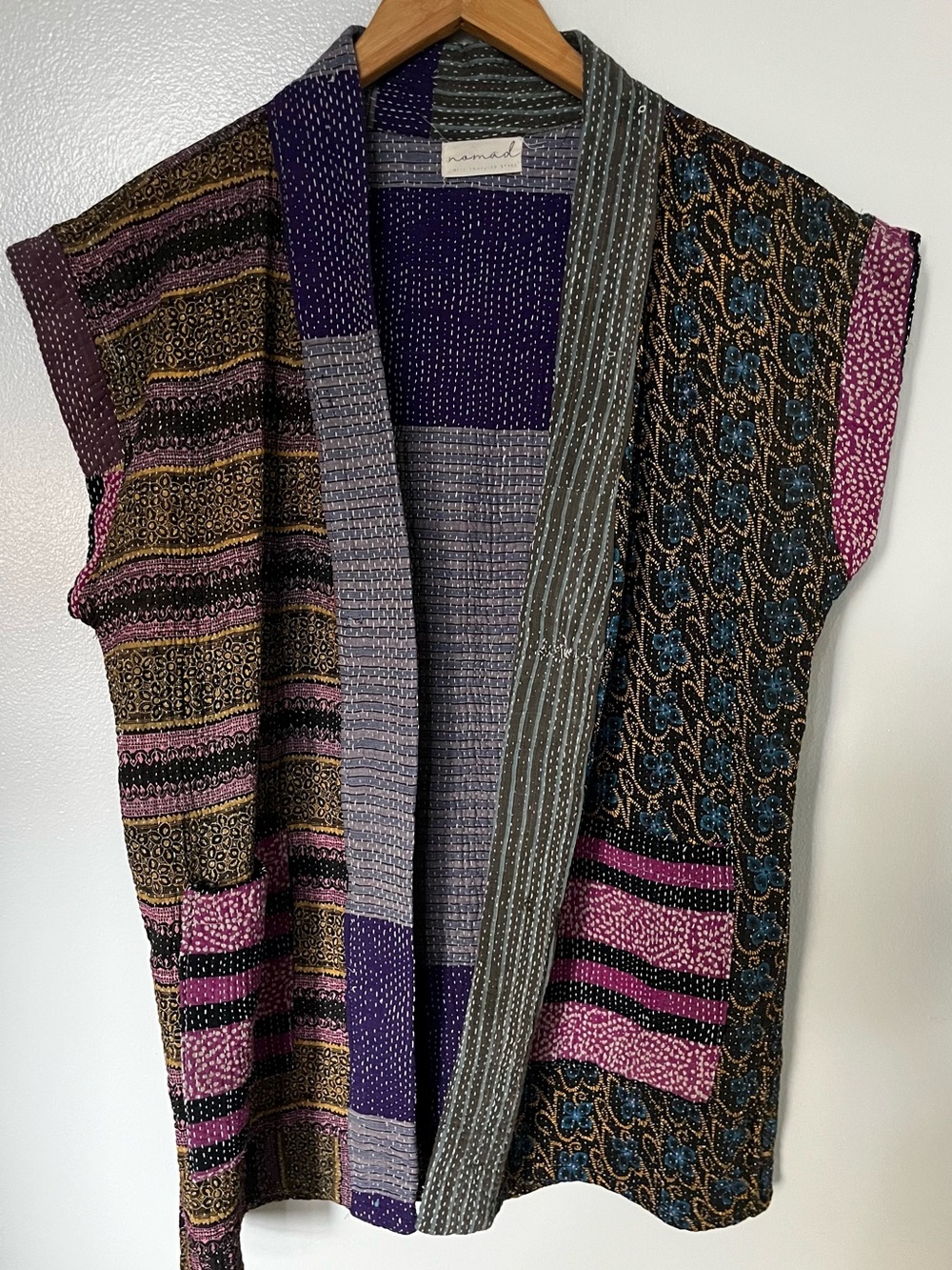 Nomad Purple & Gray Patchwork Kantha Handmade Vest. Stunning!! - Picture 10 of 14